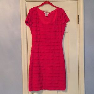 Max Studio bright pink scoop neck bodycon dress